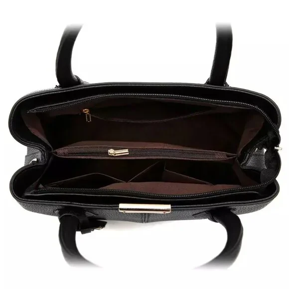 White Chic Sophistication Crossbody Leather Handbag - Picture 4 of 5